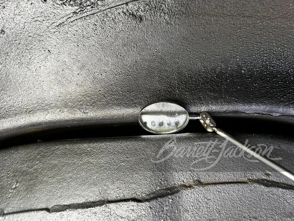 1965 Chevrolet Corvette C2 - Image 19 of 24