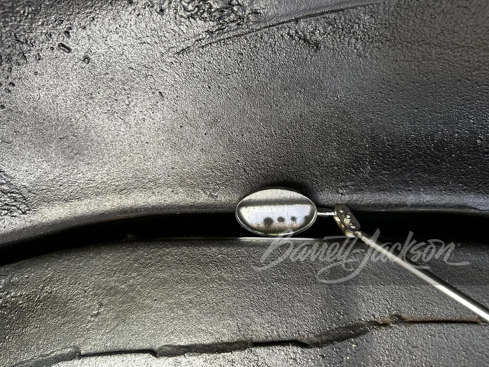 1965 Chevrolet Corvette C2 - Image 20 of 24