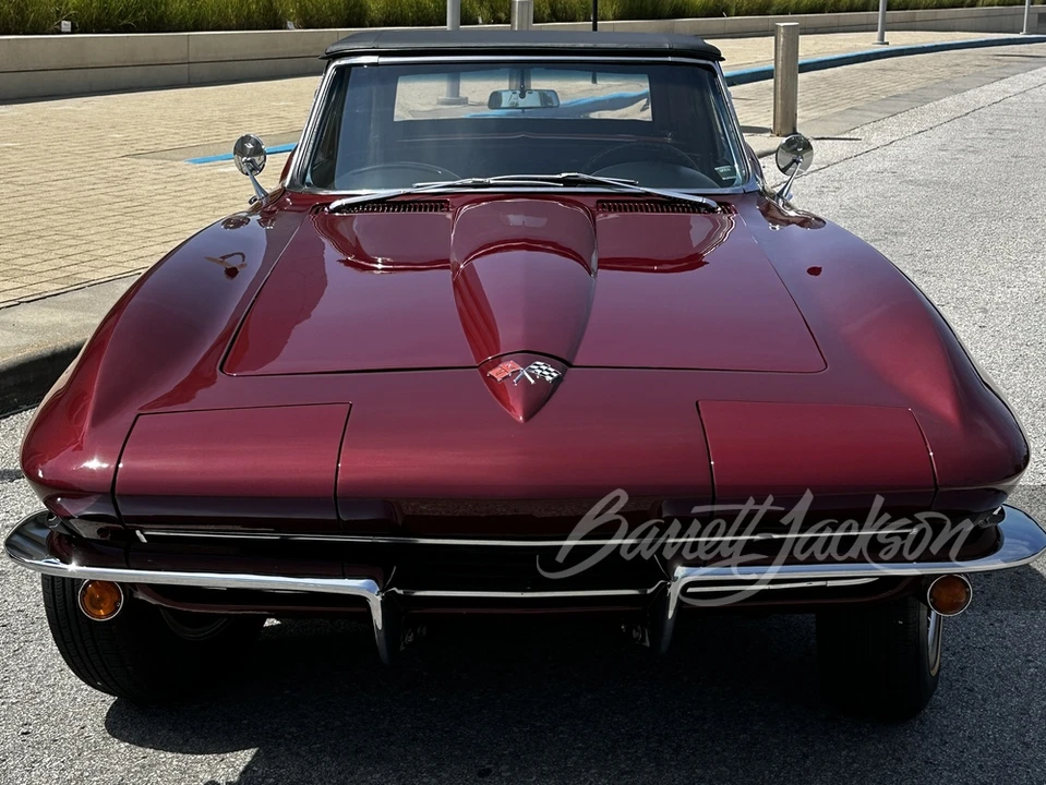 1965 Chevrolet Corvette C2 - Image 8 of 24