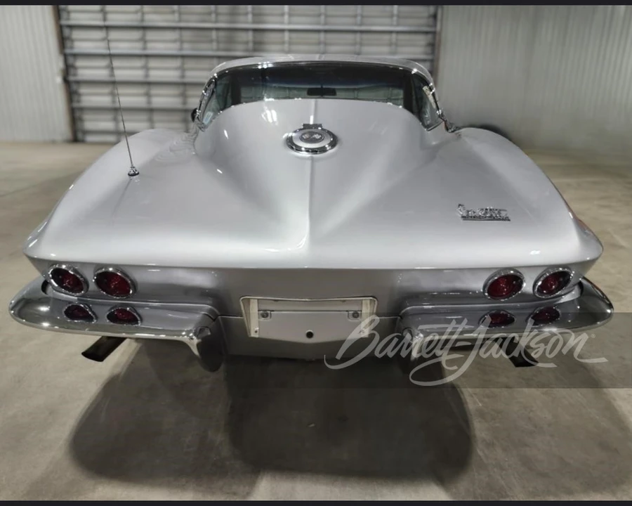 1965 Chevrolet Corvette C2 - Image 2 of 4