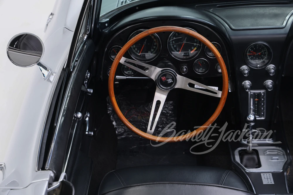 1965 Chevrolet Corvette C2 - Image 29 of 31