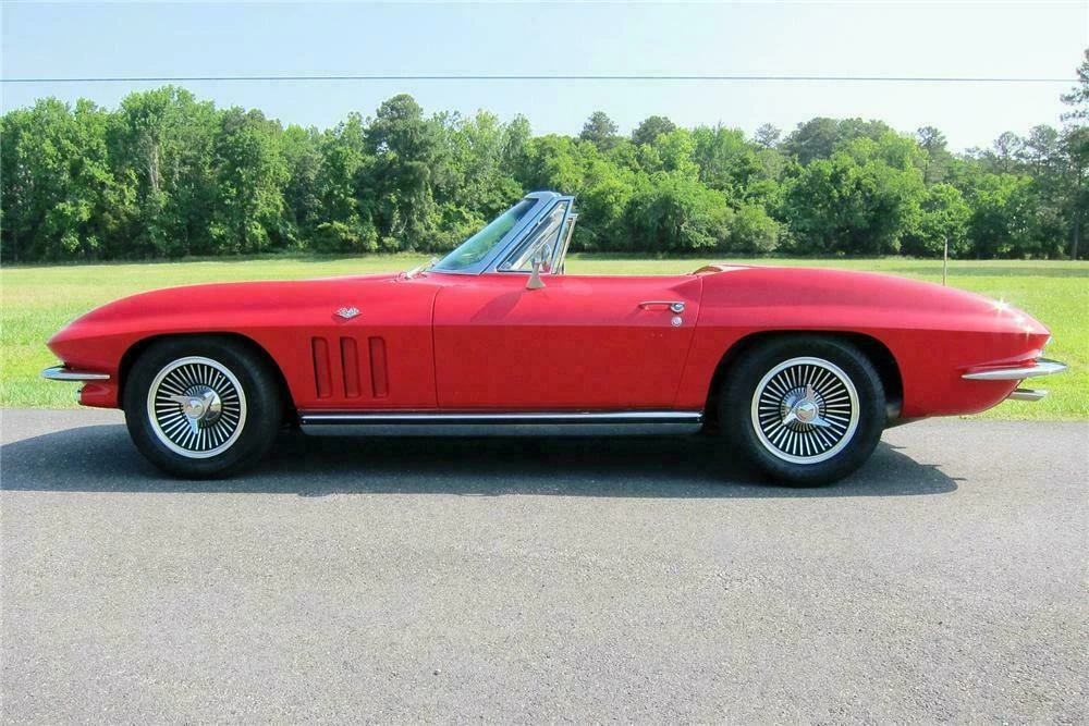 1965 Chevrolet Corvette C2 - Image 2 of 3
