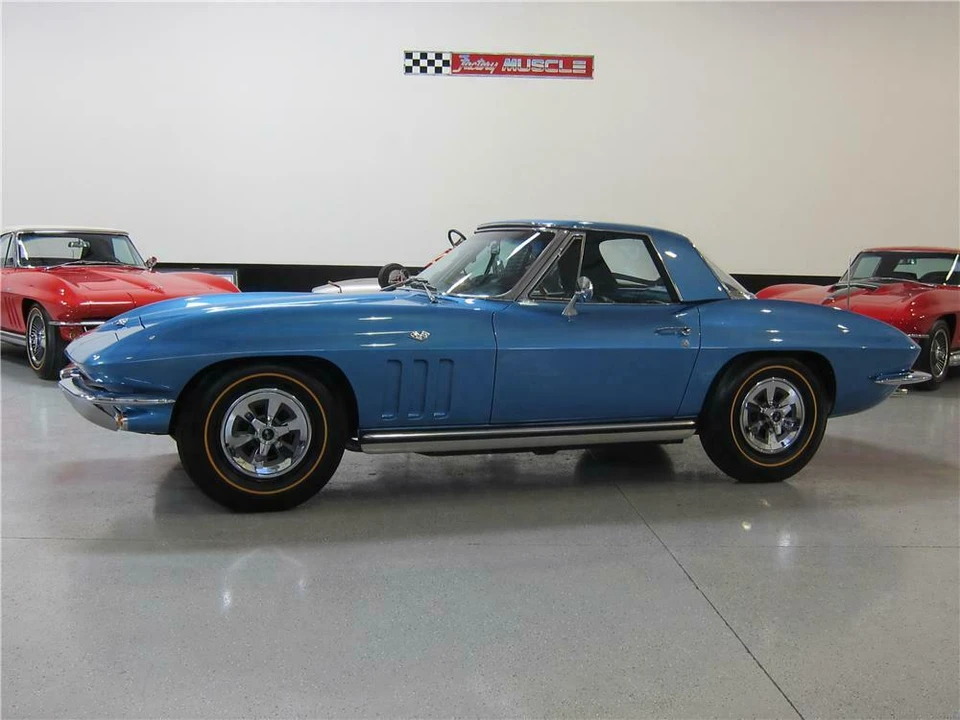 1965 Chevrolet Corvette C2 - Image 4 of 4