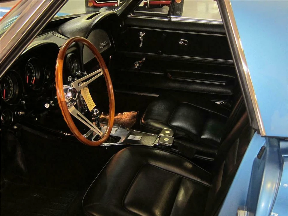 1965 Chevrolet Corvette C2 - Image 3 of 4