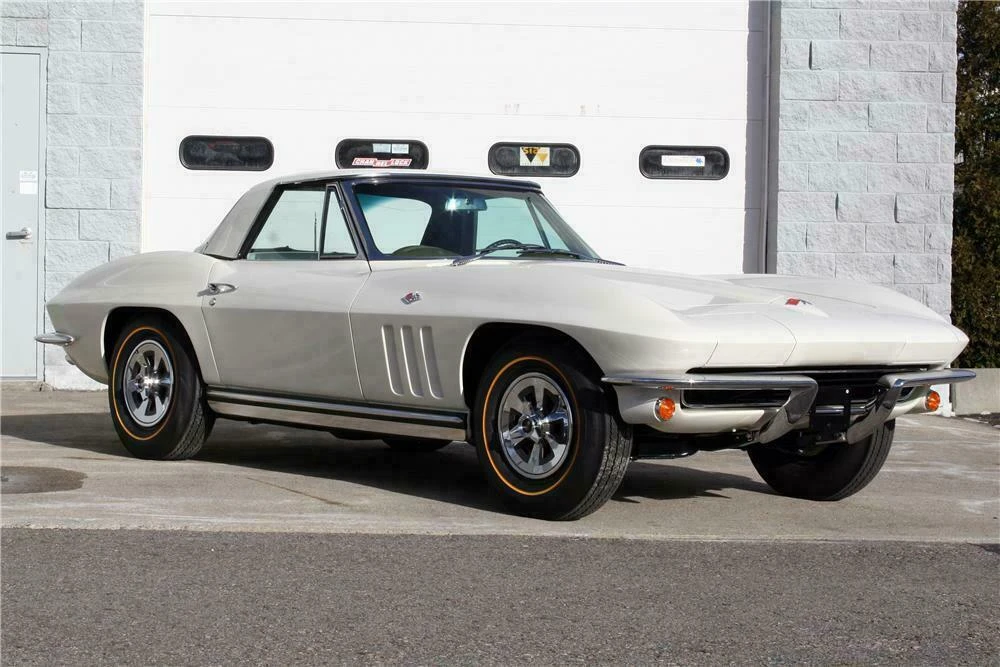 1965 Chevrolet Corvette C2 - Image 2 of 3