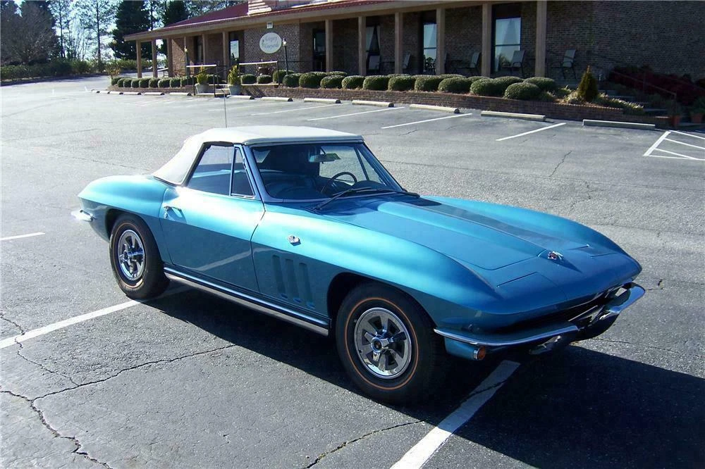 1965 Chevrolet Corvette C2 - Image 2 of 5