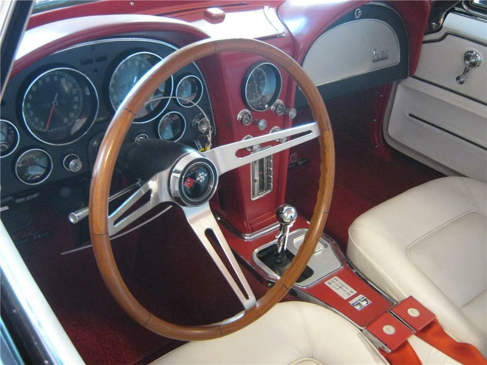 1965 Chevrolet Corvette C2 - Image 4 of 5