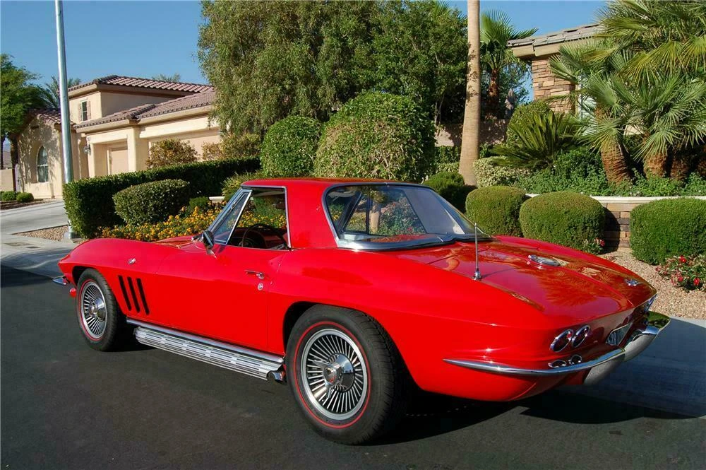 1965 Chevrolet Corvette C2 - Image 2 of 5