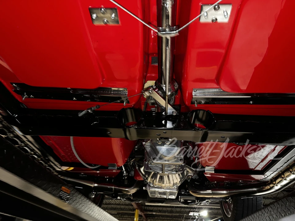 1965 Chevrolet Corvette C2 - Image 11 of 31