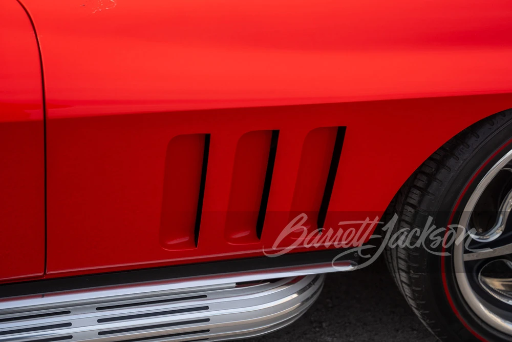 1965 Chevrolet Corvette C2 - Image 14 of 31