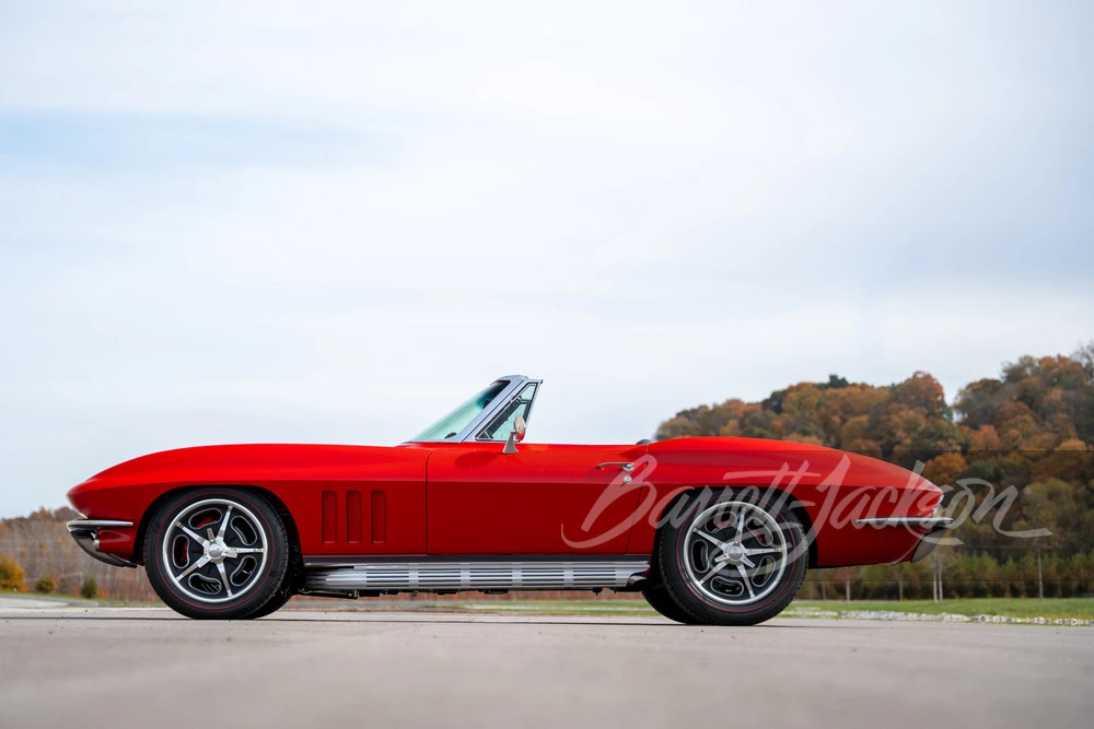 1965 Chevrolet Corvette C2 - Image 16 of 31