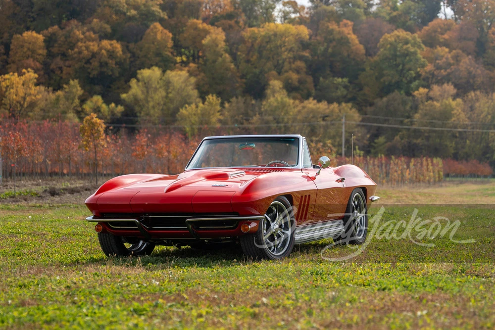 1965 Chevrolet Corvette C2 - Image 19 of 31