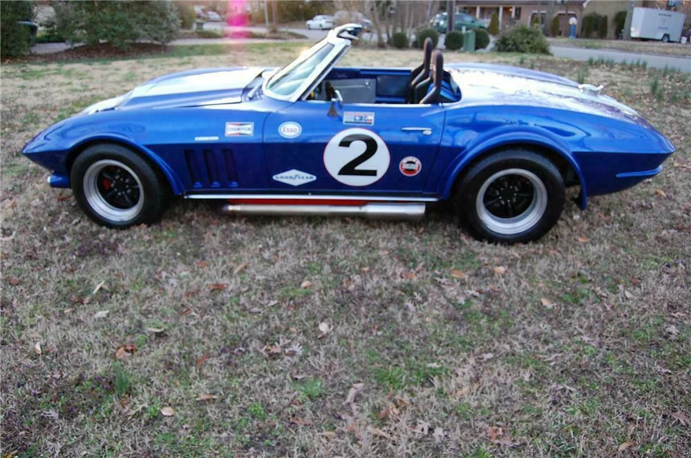 1965 Chevrolet Corvette C2 - Image 2 of 4