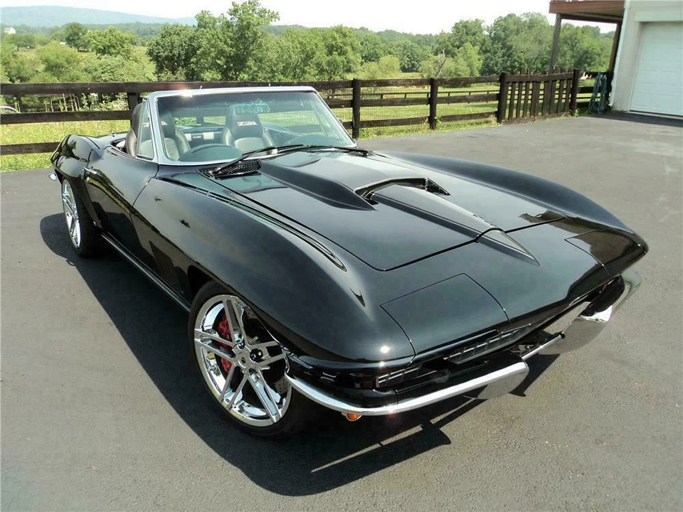 1965 Chevrolet Corvette C2 - Image 2 of 5