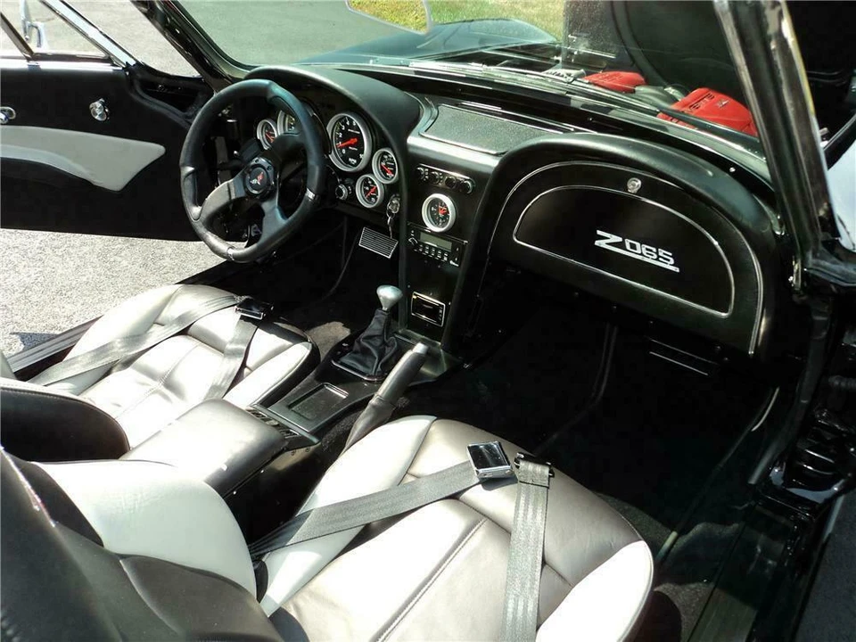 1965 Chevrolet Corvette C2 - Image 4 of 5