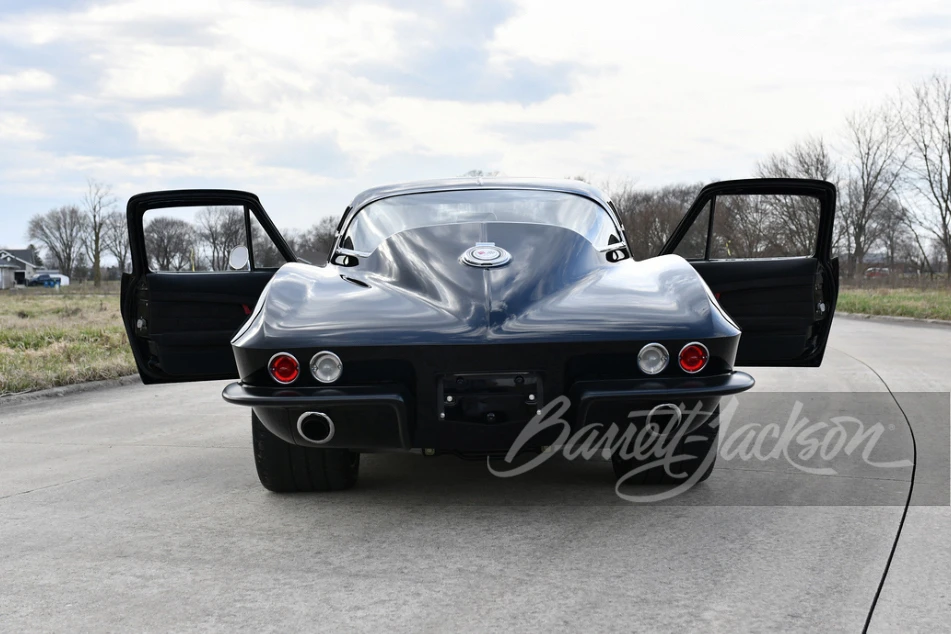 1965 Chevrolet Corvette C2 - Image 29 of 31