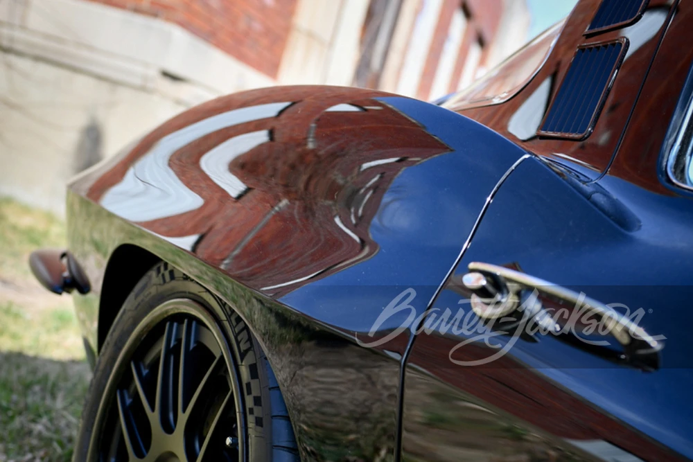 1965 Chevrolet Corvette C2 - Image 30 of 31