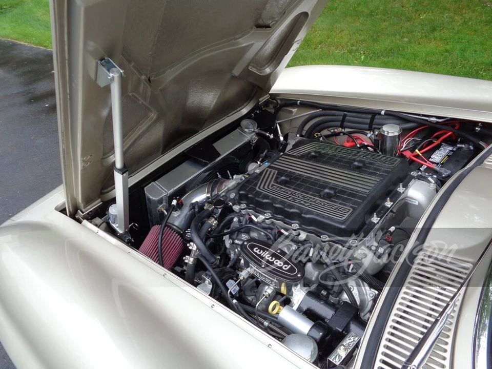 1965 Chevrolet Corvette C2 - Image 5 of 21