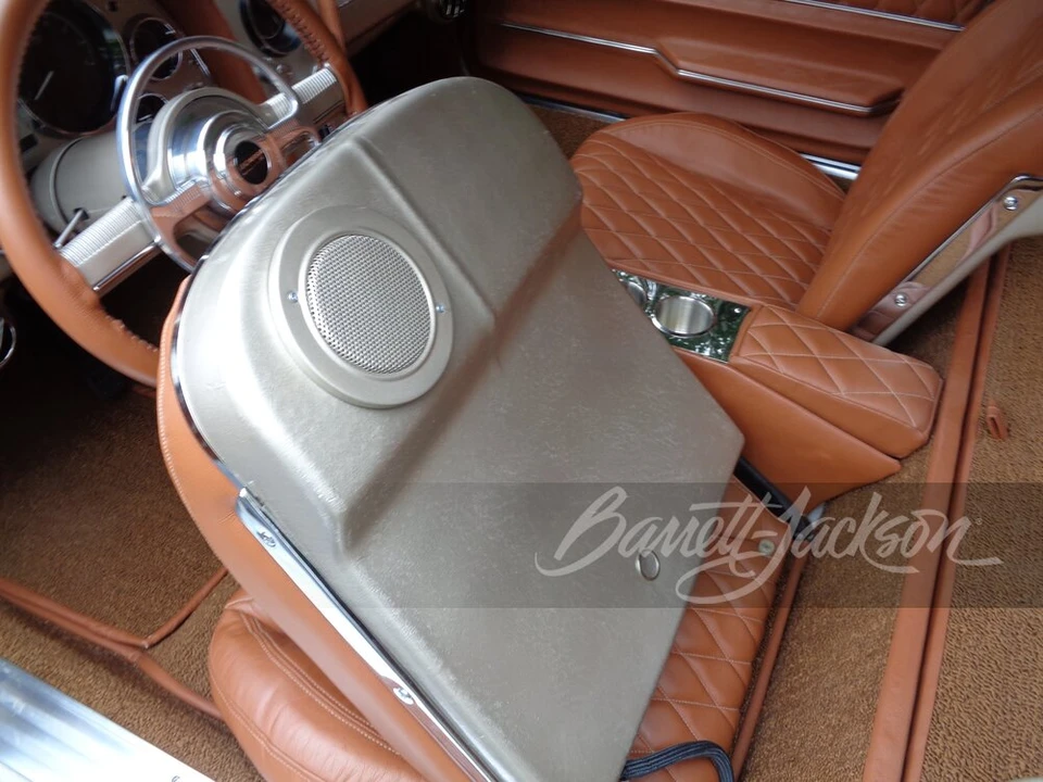 1965 Chevrolet Corvette C2 - Image 11 of 21