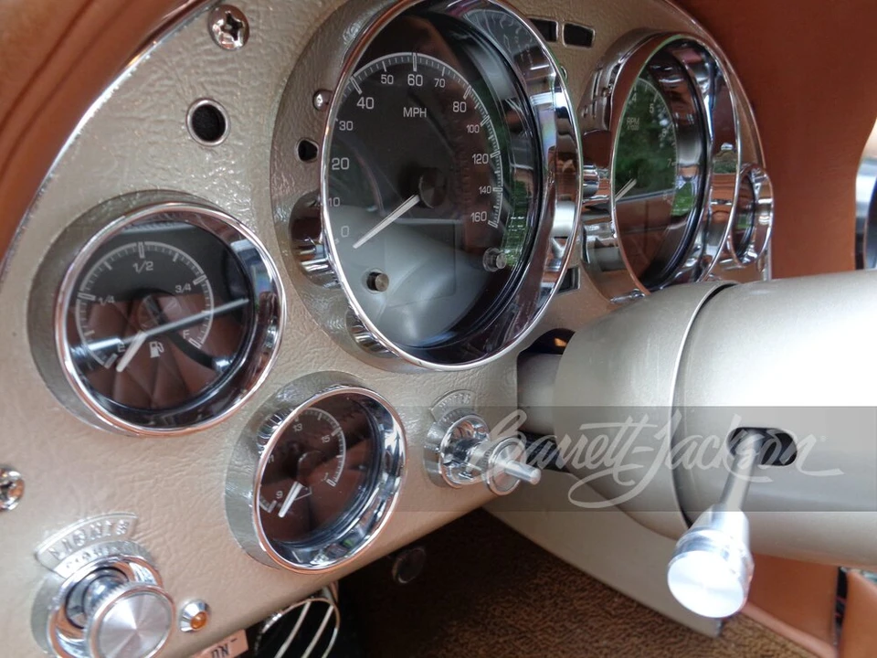 1965 Chevrolet Corvette C2 - Image 15 of 21