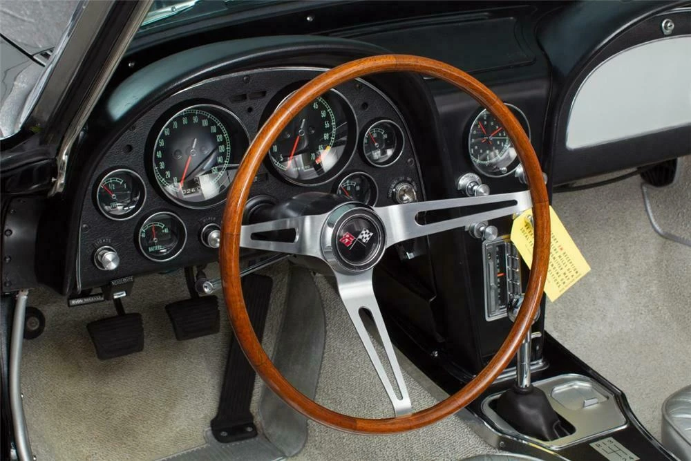 1965 Chevrolet Corvette C2 - Image 2 of 4