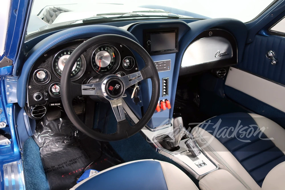 1965 Chevrolet Corvette C2 - Image 22 of 31