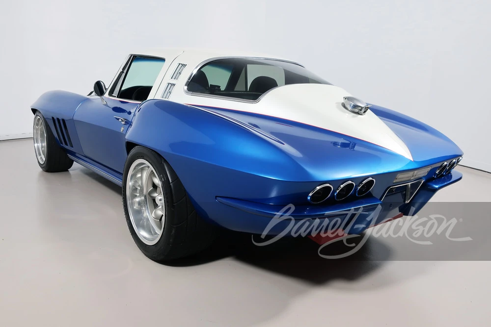 1965 Chevrolet Corvette C2 - Image 11 of 31