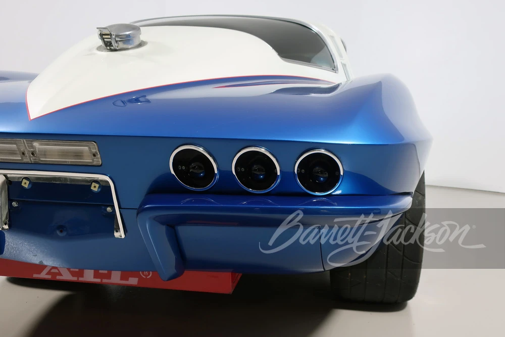 1965 Chevrolet Corvette C2 - Image 12 of 31