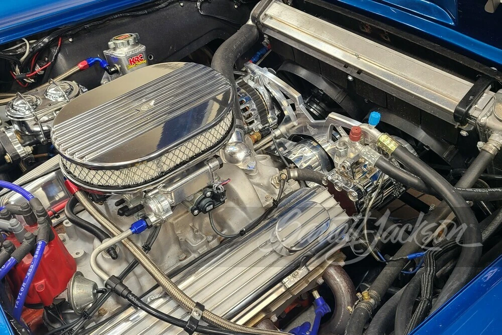 1965 Chevrolet Corvette C2 - Image 18 of 31