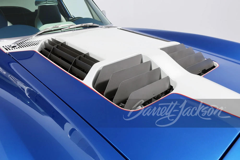 1965 Chevrolet Corvette C2 - Image 16 of 31