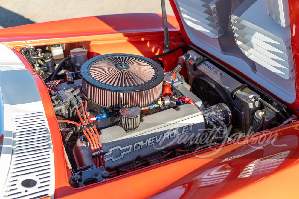 1965 Chevrolet Corvette C2 - Image 2 of 31