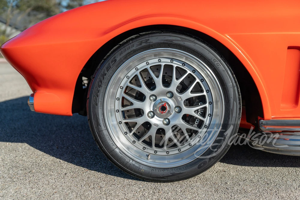 1965 Chevrolet Corvette C2 - Image 16 of 31