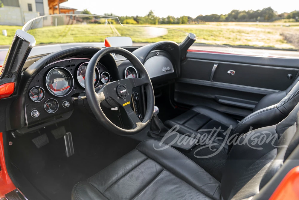 1965 Chevrolet Corvette C2 - Image 25 of 31
