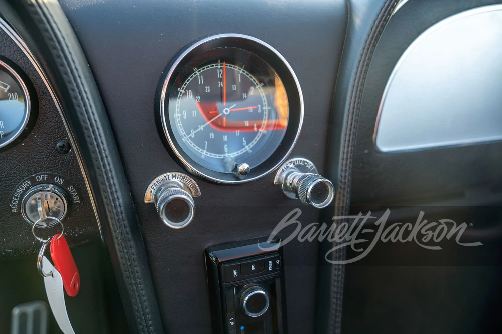 1965 Chevrolet Corvette C2 - Image 30 of 31
