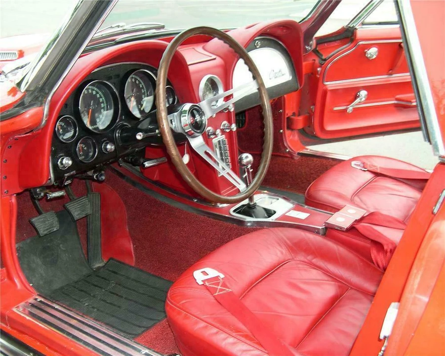 1965 Chevrolet Corvette C2 - Image 4 of 5
