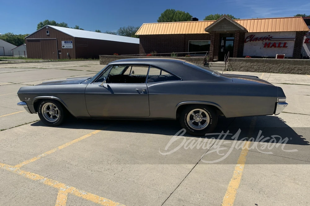 1965 Chevrolet Impala 4th Gen - Image 10 of 30