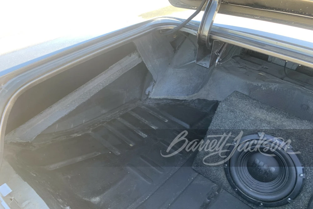 1965 Chevrolet Impala 4th Gen - Image 26 of 30