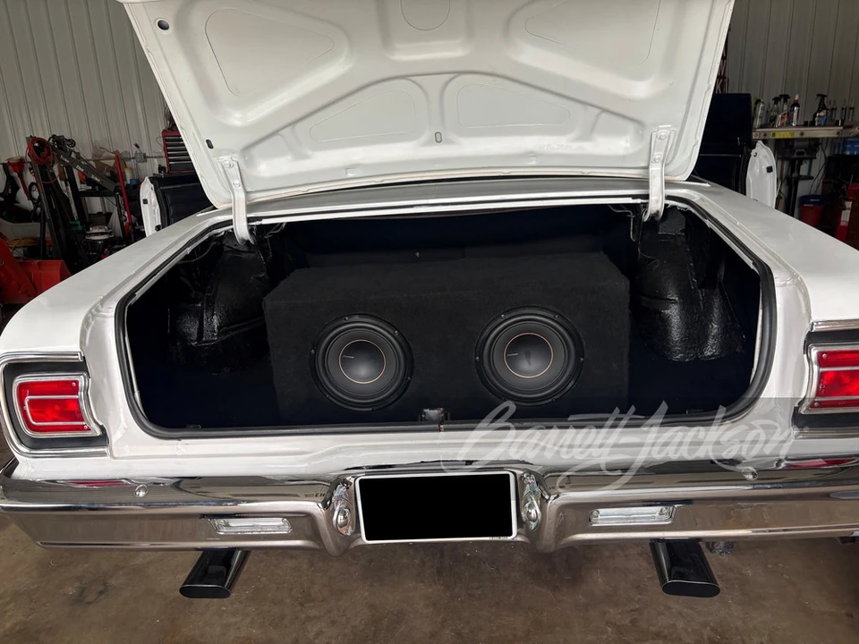1965 Chevrolet Malibu - Image 11 of 28