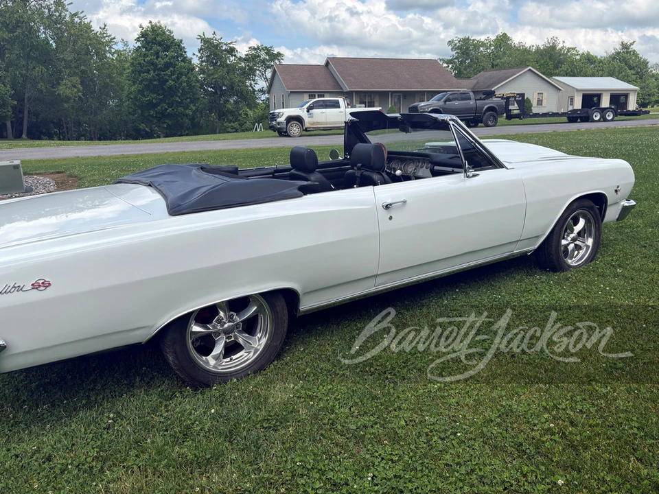 1965 Chevrolet Malibu - Image 15 of 28