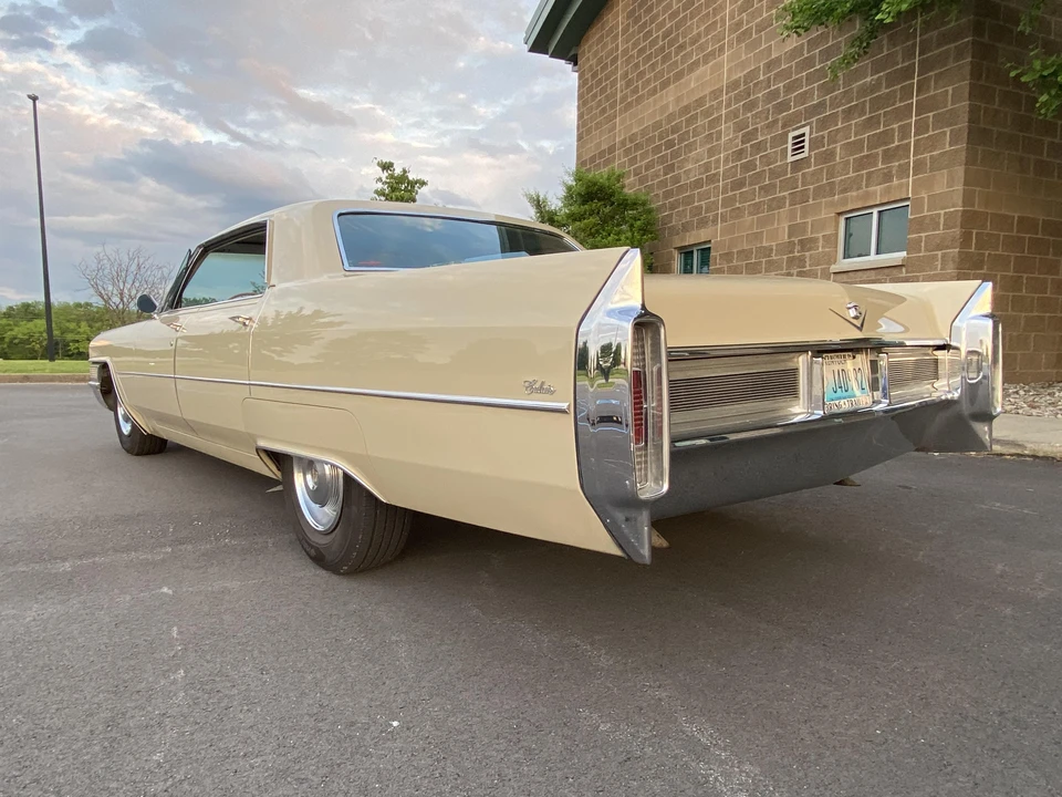 1965 Cadillac Calais - Image 5 of 31