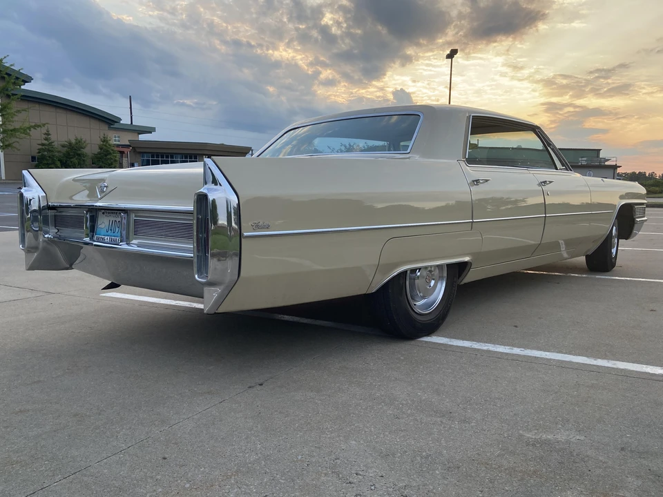1965 Cadillac Calais - Image 10 of 31