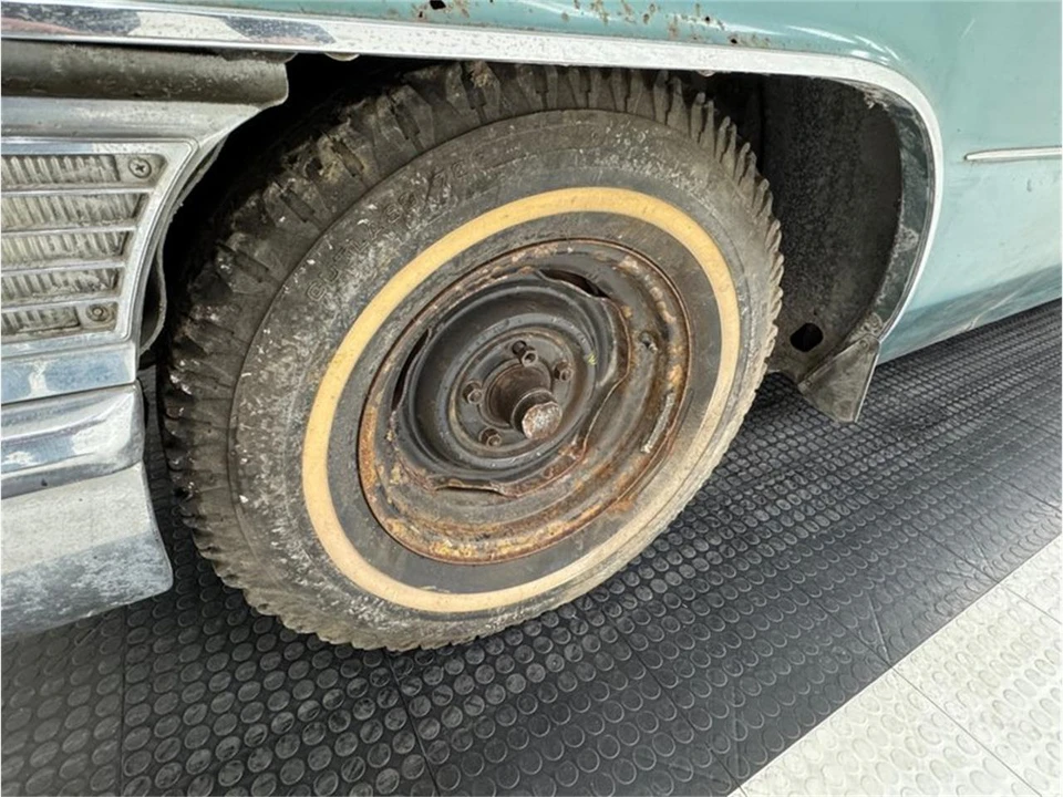 1965 Cadillac DeVille 3rd Gen - Image 12 of 31