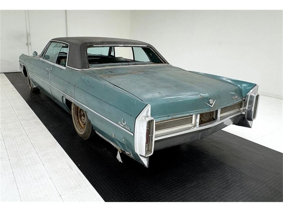 1965 Cadillac DeVille 3rd Gen - Image 3 of 31
