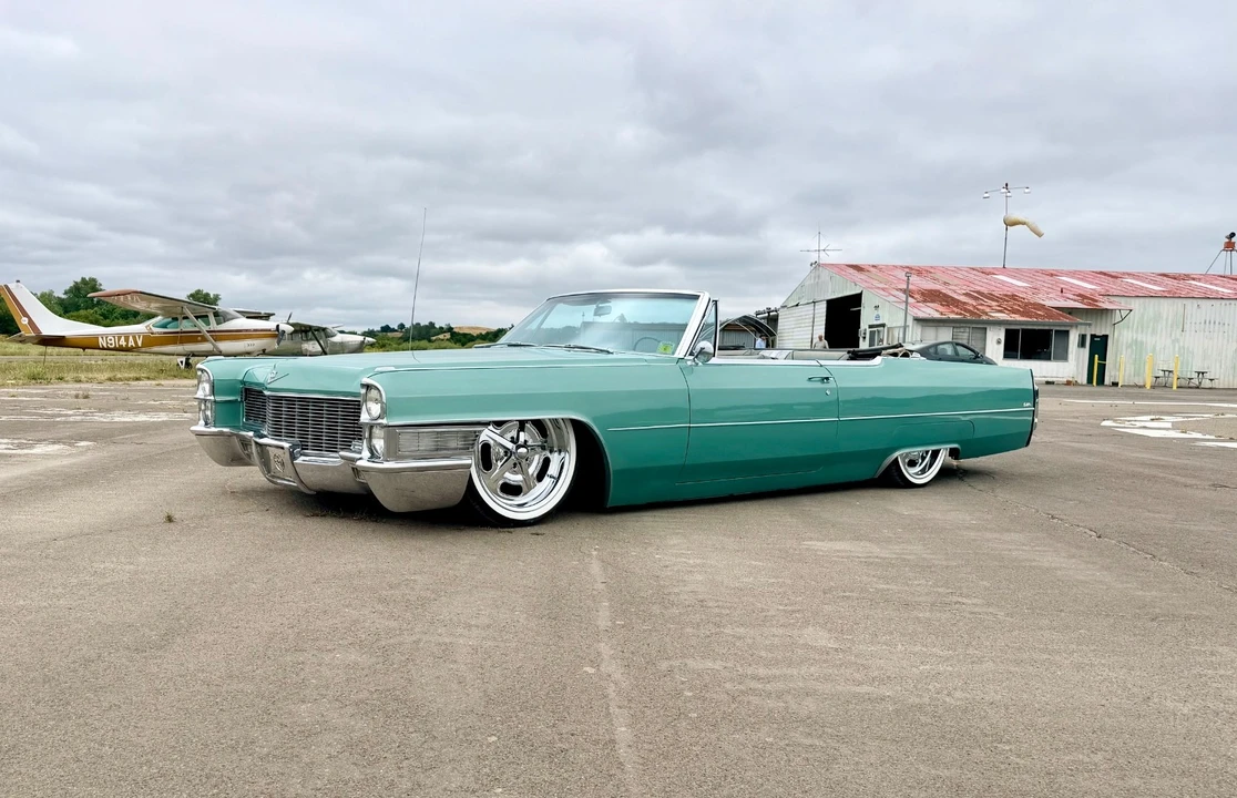 1965 Cadillac DeVille 3rd Gen - Image 2 of 31