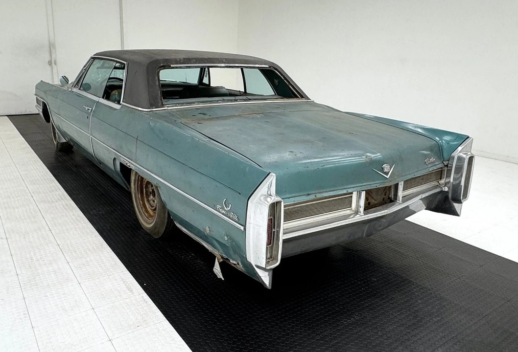 1965 Cadillac DeVille 3rd Gen - Image 3 of 31