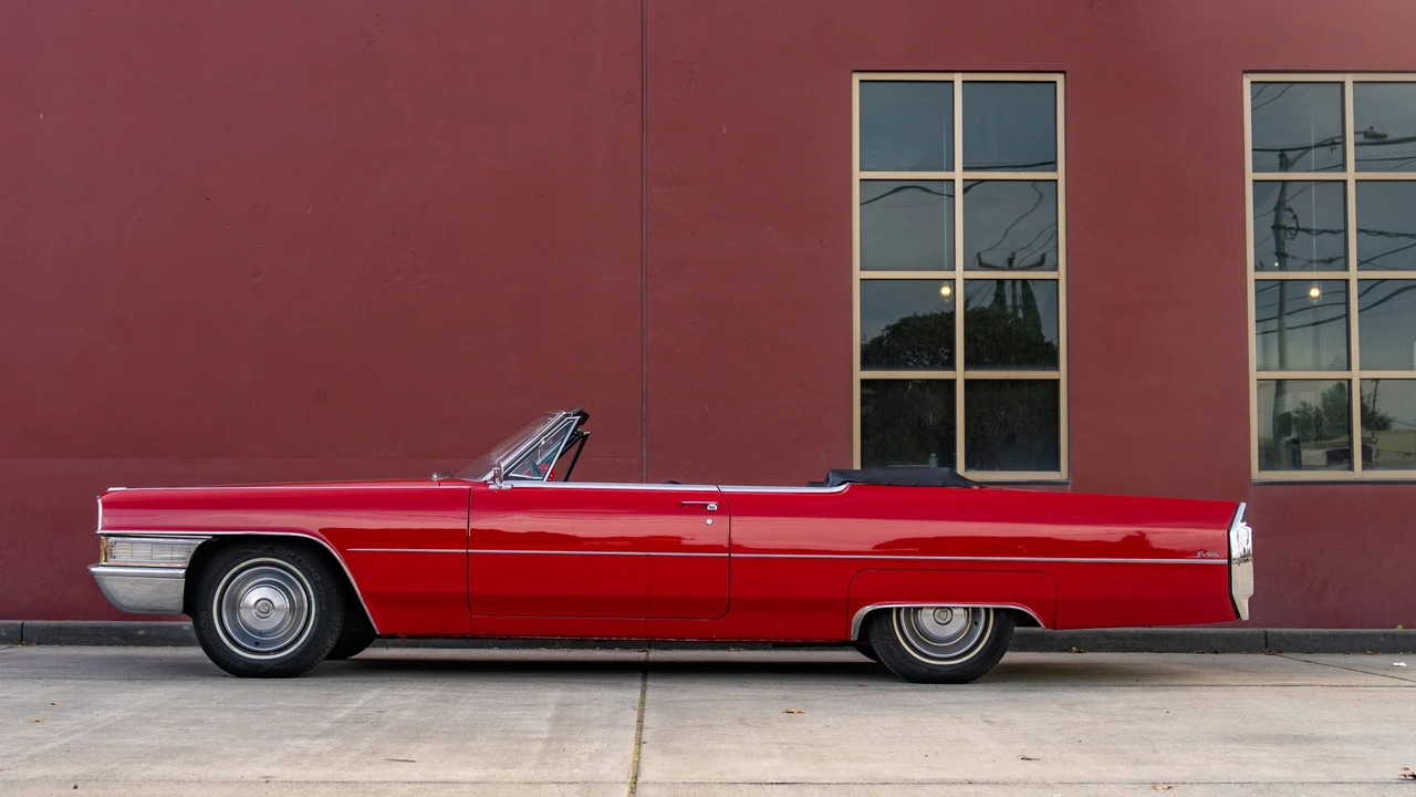 1965 Cadillac DeVille 3rd Gen - Image 16 of 31