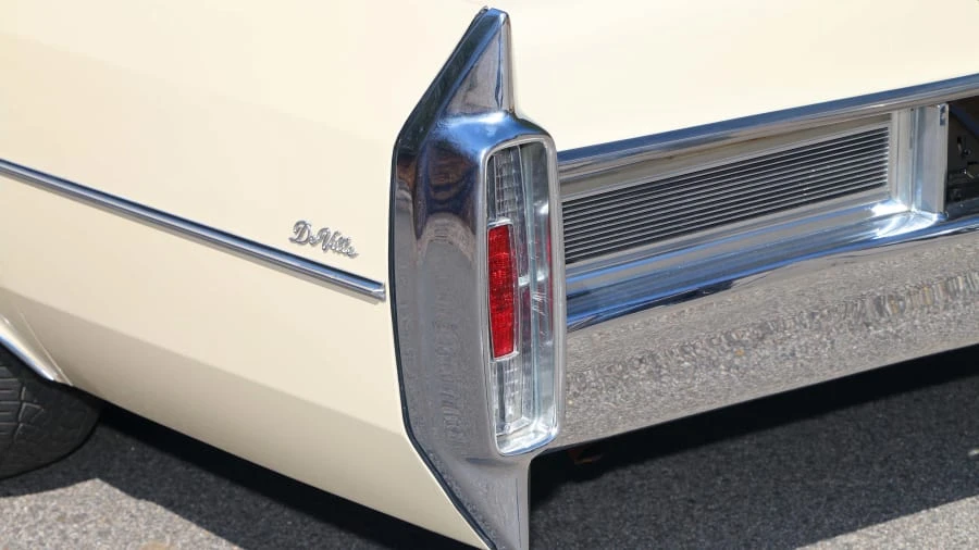 1965 Cadillac DeVille 3rd Gen - Image 10 of 12