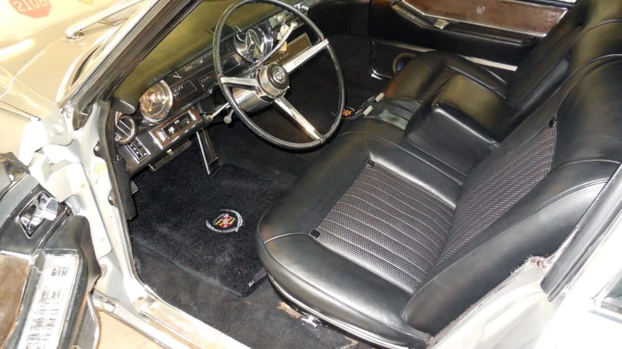 1965 Cadillac Sixty Special - Image 5 of 8