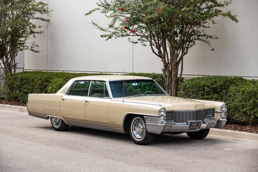 1965 Cadillac Fleetwood - Image 12 of 12