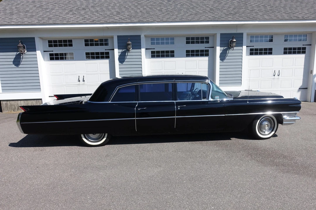 1965 Cadillac Series 70 & 75 - Image 6 of 31